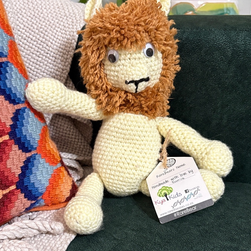 NWT RareBear lion.